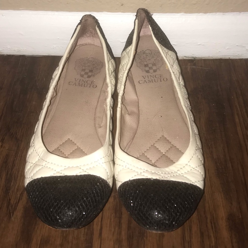 Vince Camuto ballet flats